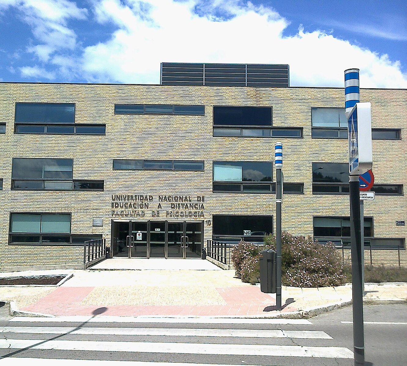 Faculty of Psychology - UNED
